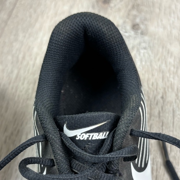 Nike Fast Flex Baseball/ Softball Cleats Size 1 Little Boy/ Girl - Picture 12 of 16